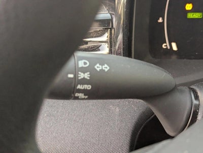 2025 Toyota Camry LE (SE)