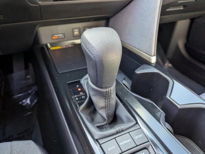 2025 Toyota Camry LE (SE)