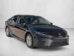 2025 Toyota Camry LE (SE)