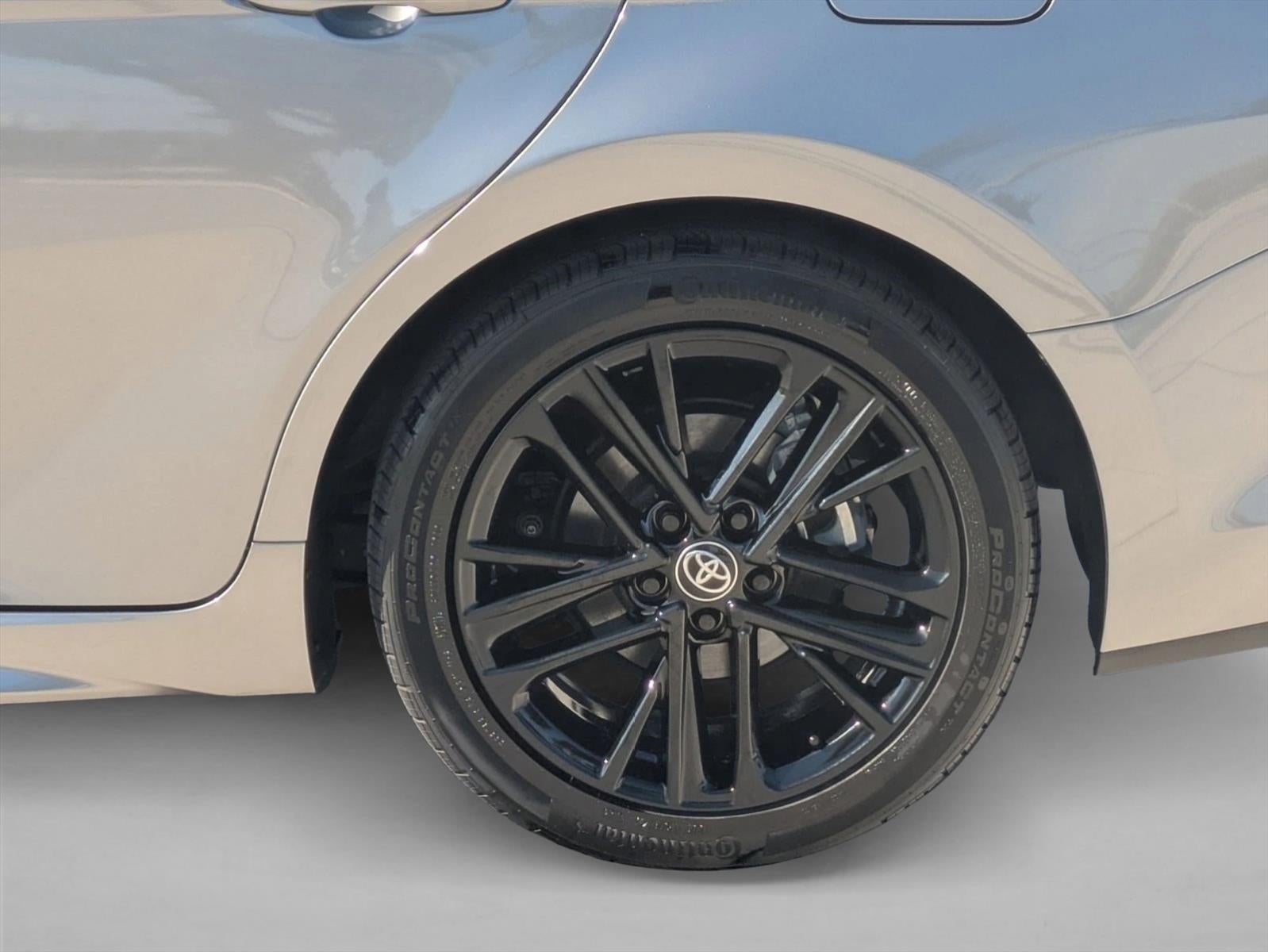 2025 Toyota Camry SE (Natl)