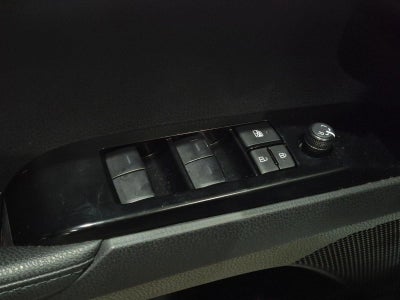 2025 Toyota Camry XSE (Natl)