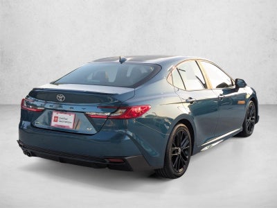 2025 Toyota Camry SE (SE)