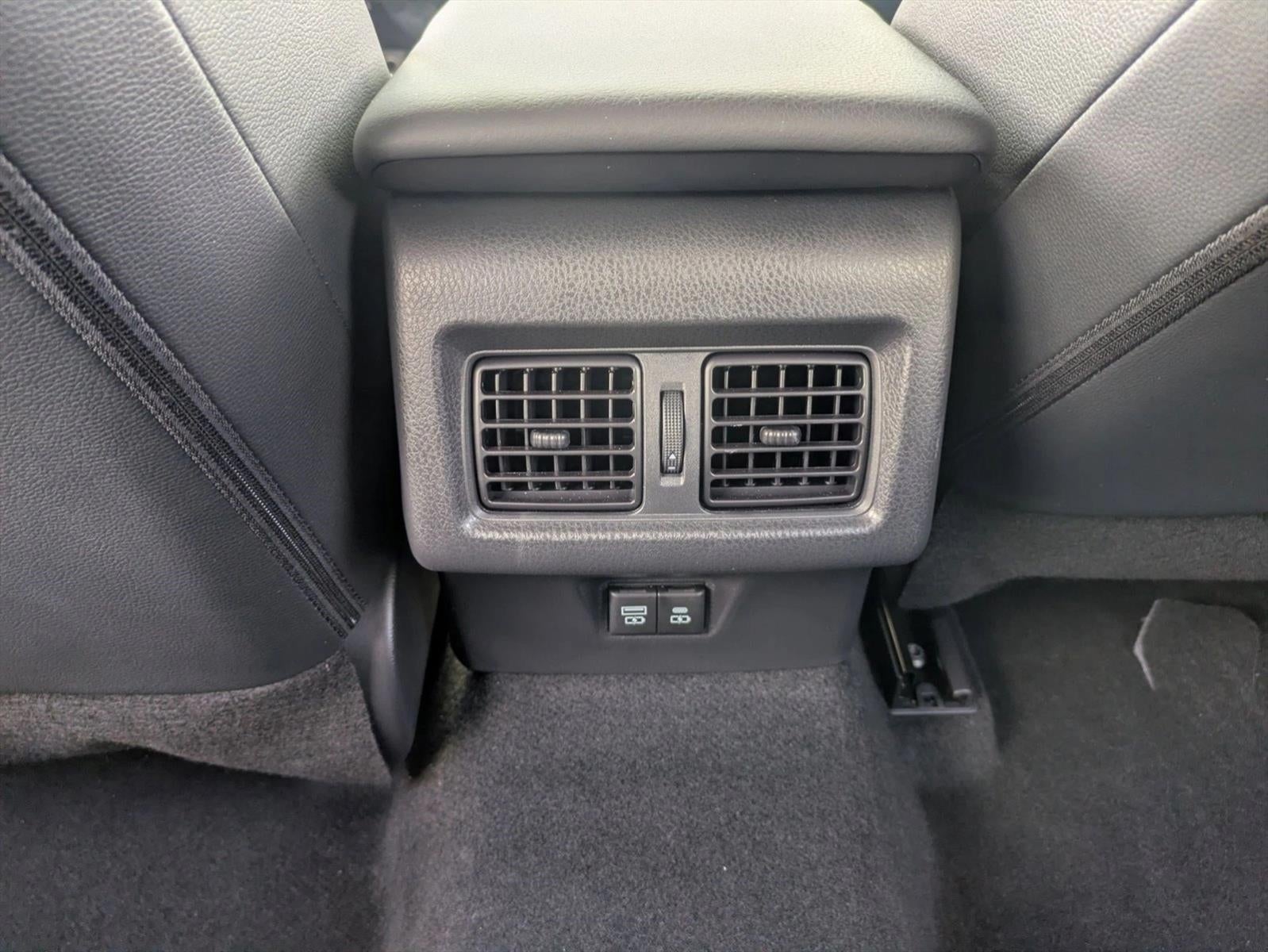 2026 Toyota Camry SE (SE)