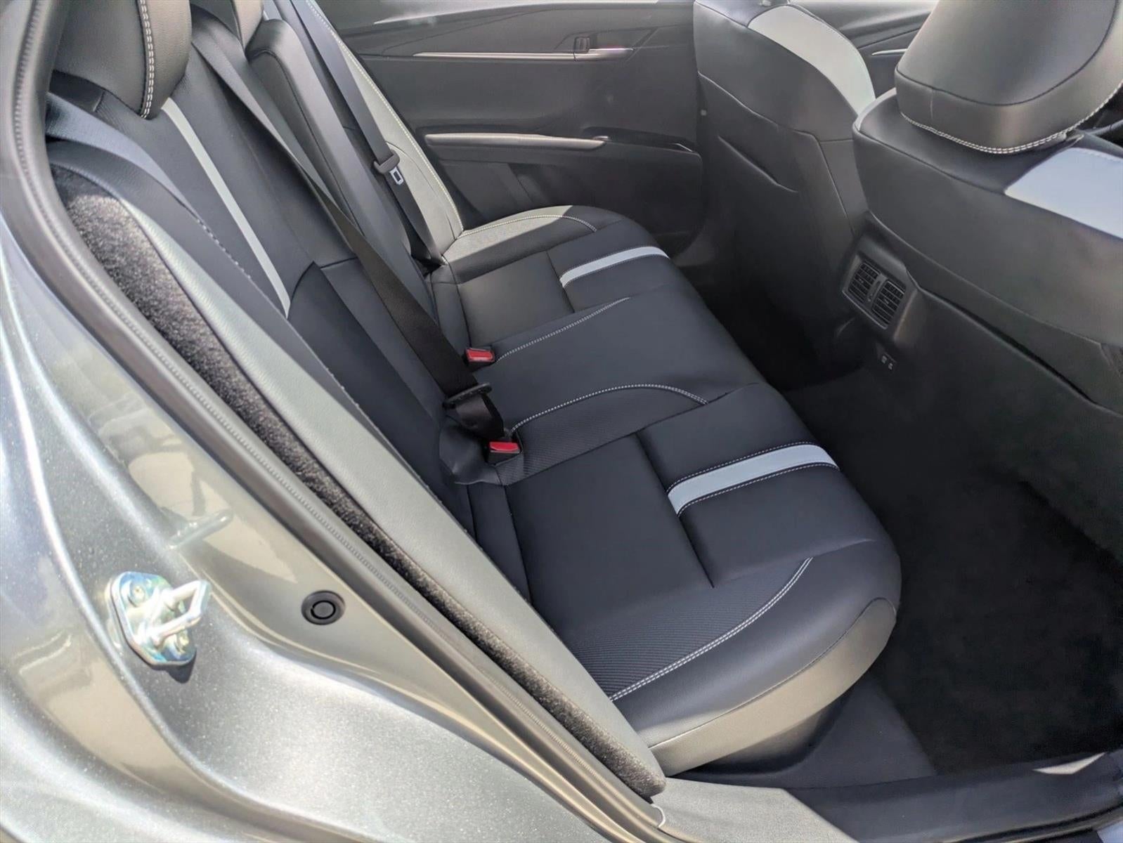 2026 Toyota Camry SE (SE)