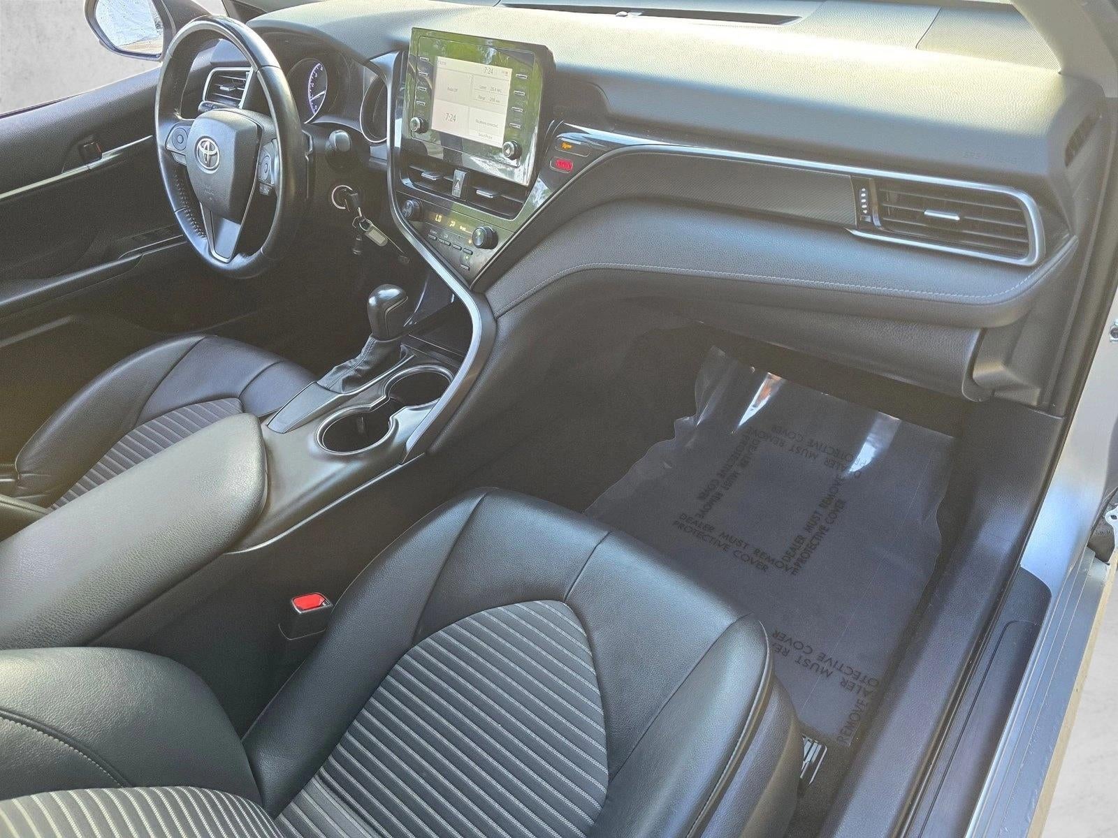 2021 Toyota Camry SE Auto (SE)