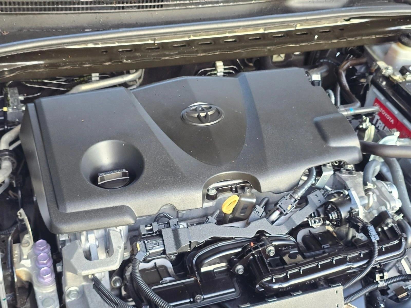 2021 Toyota Camry SE Auto (SE)