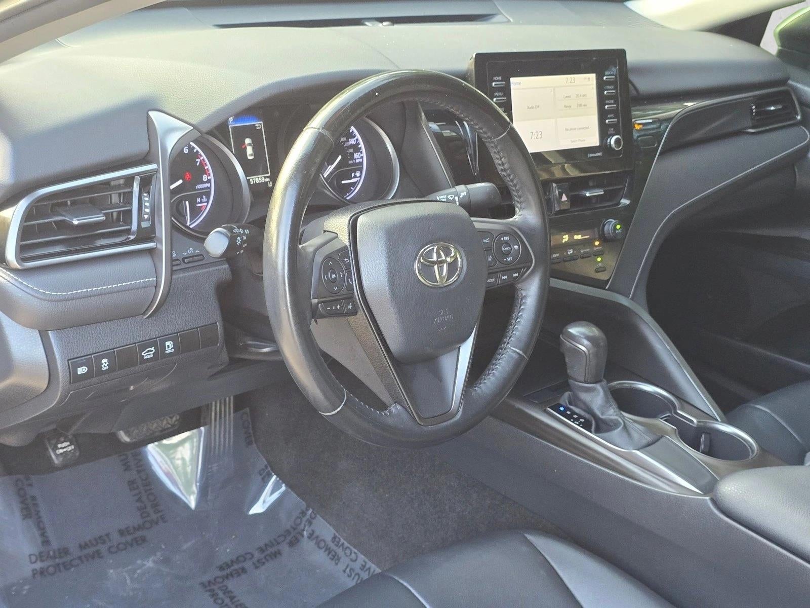 2021 Toyota Camry SE Auto (SE)