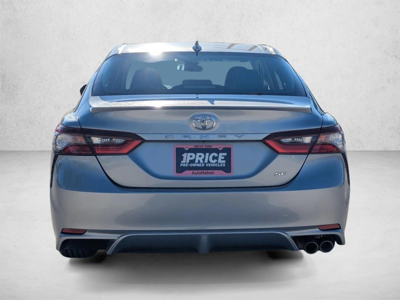 2021 Toyota Camry SE Auto (SE)