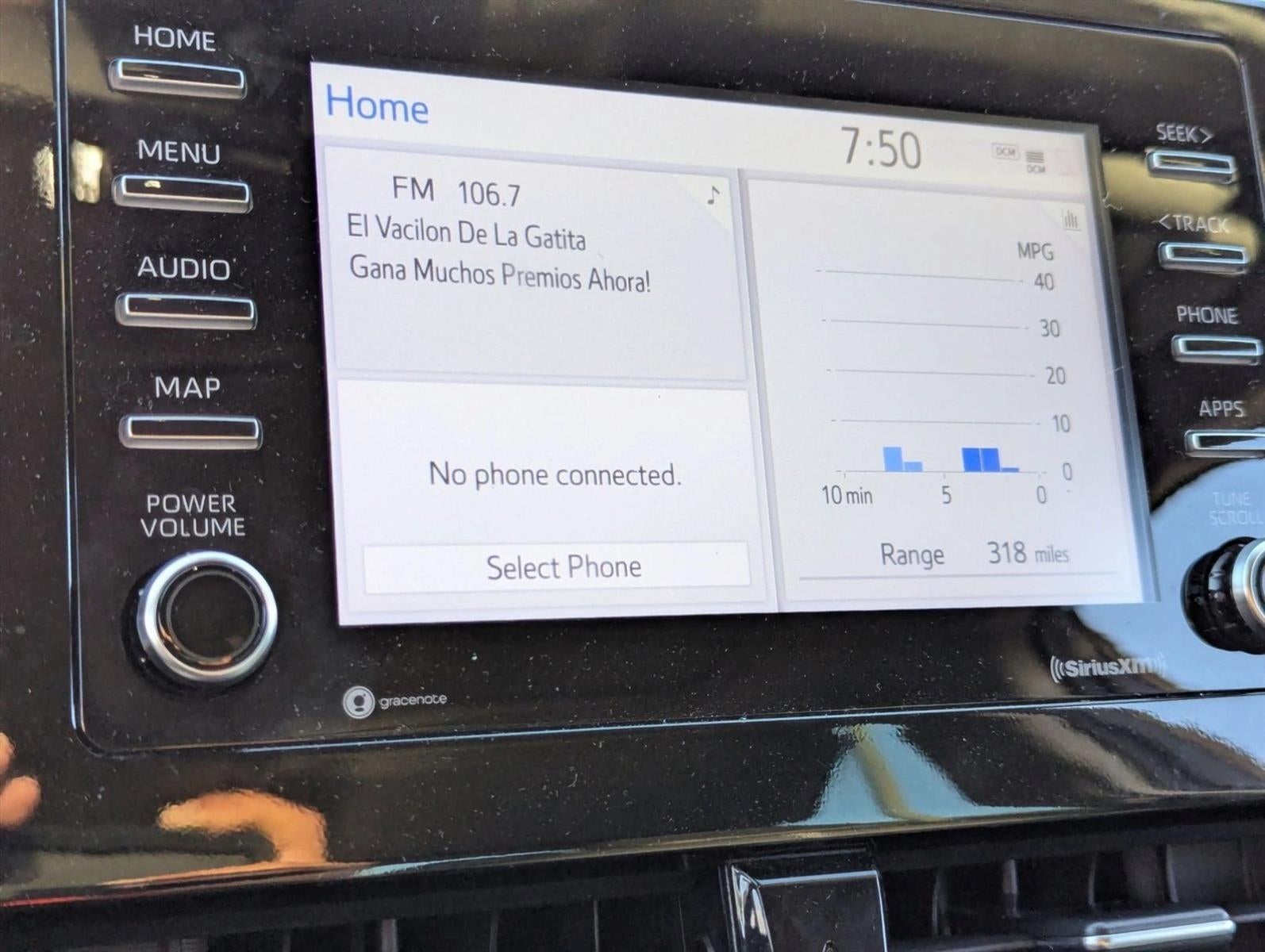 2024 Toyota Camry SE Auto (SE)