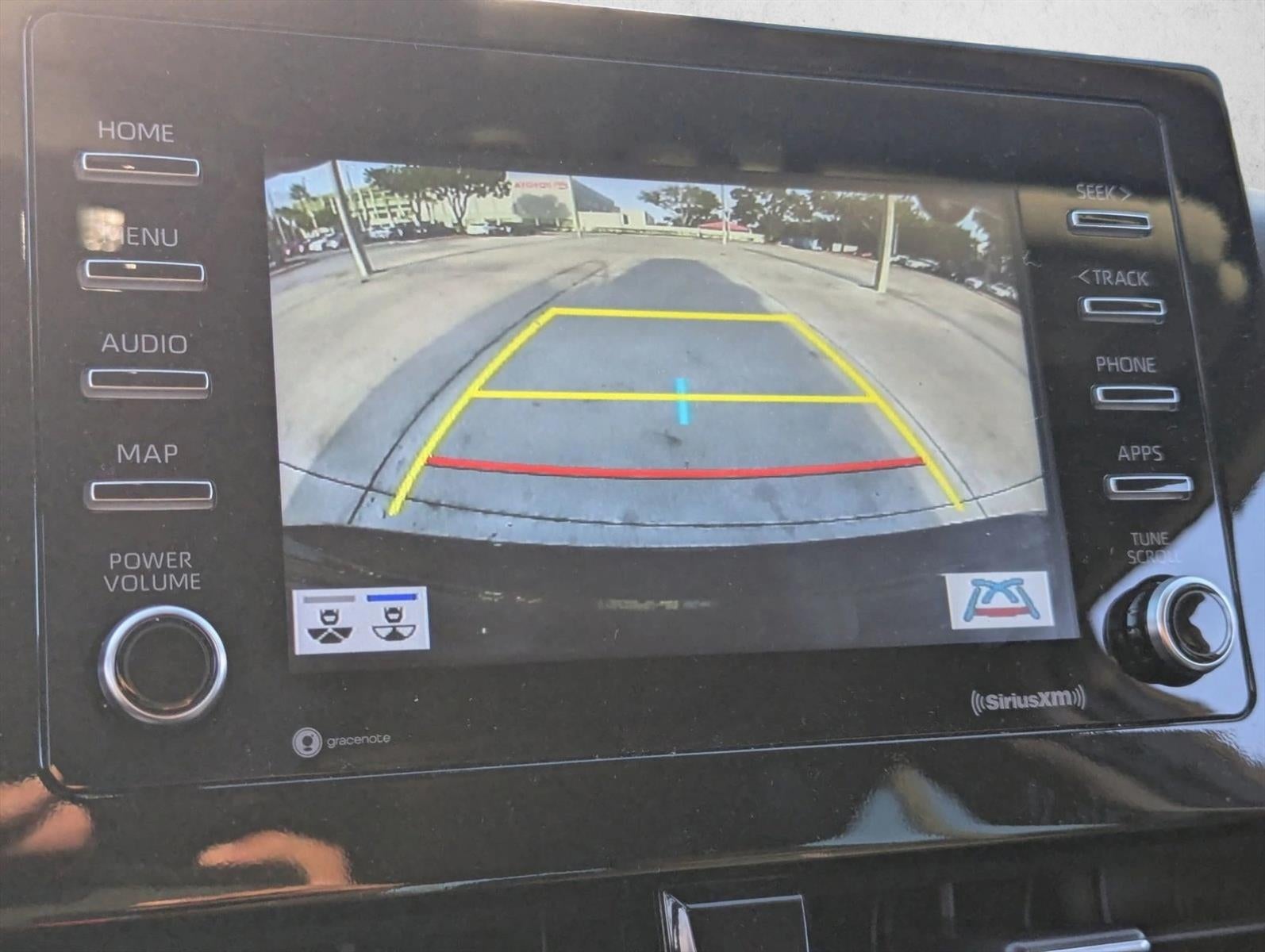 2024 Toyota Camry SE Auto (SE)