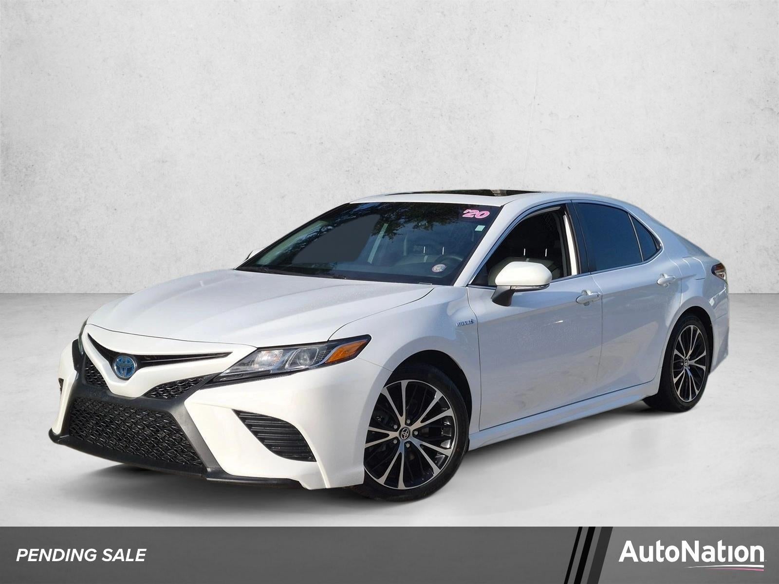 2020 Toyota Camry Hybrid SE CVT (Natl)