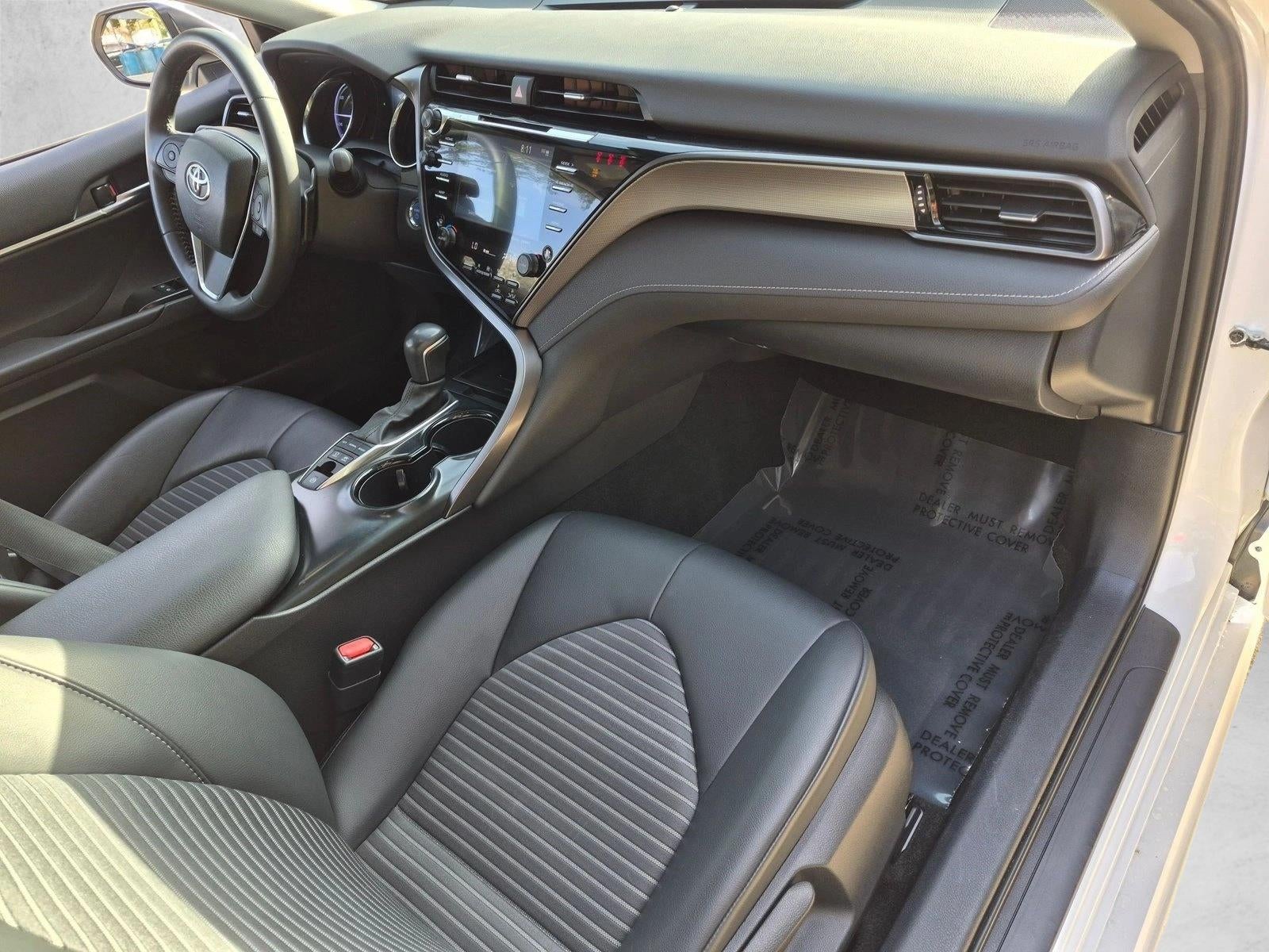 2020 Toyota Camry Hybrid SE CVT (Natl)