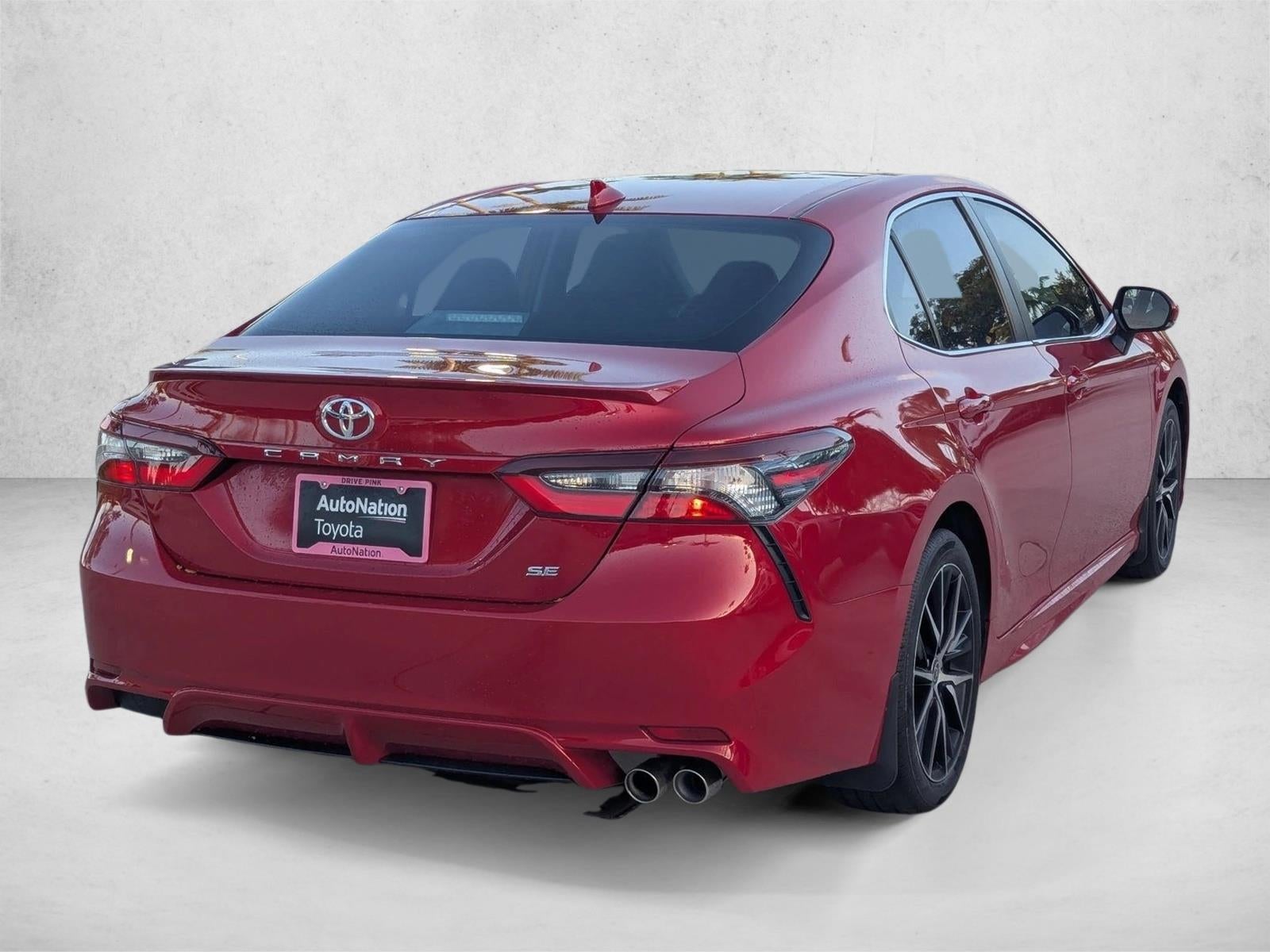 2023 Toyota Camry SE Auto (SE)