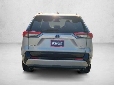 2022 Toyota RAV4 Hybrid XSE AWD (Natl)
