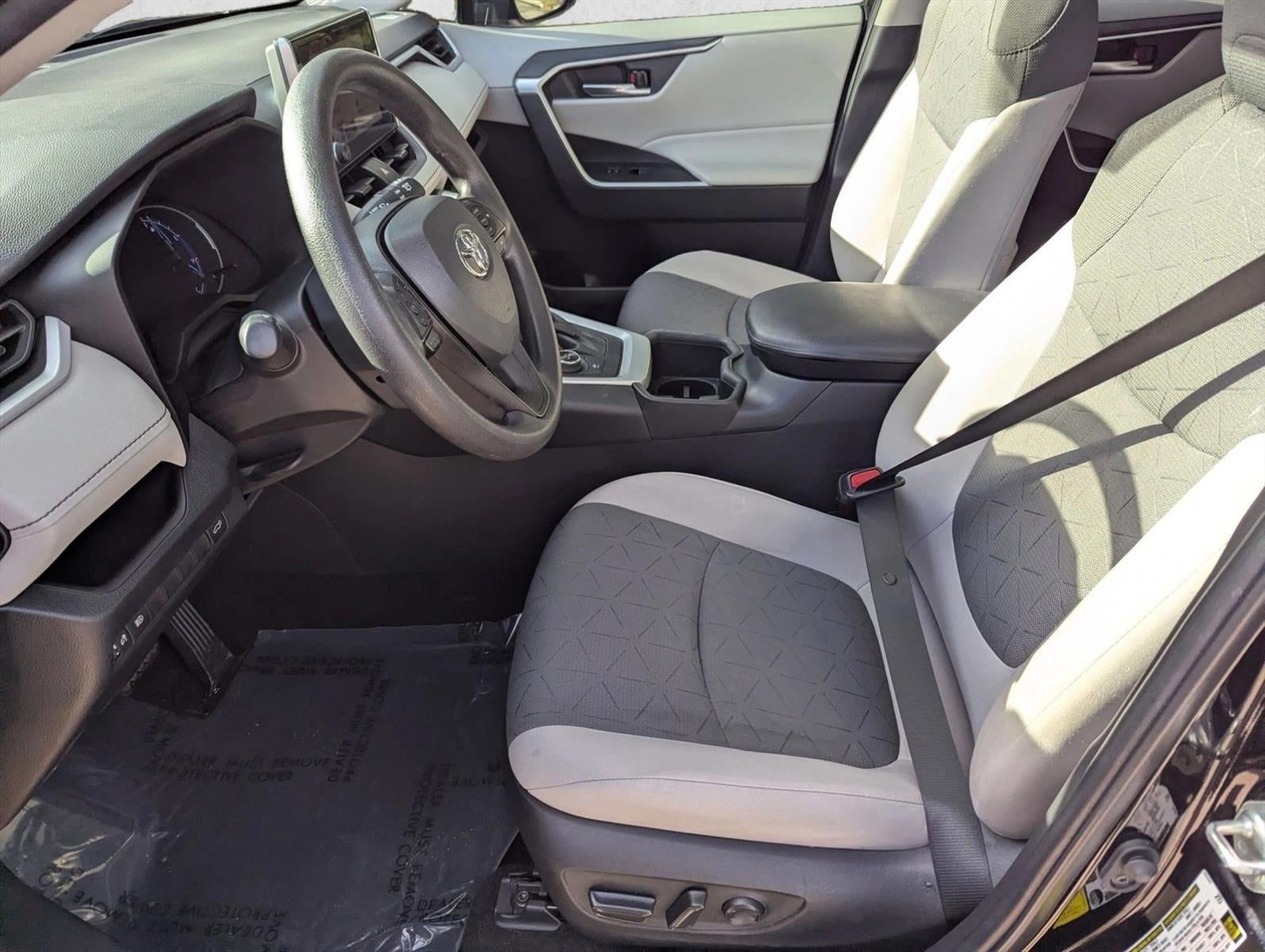 2023 Toyota RAV4 Hybrid XLE AWD (Natl)
