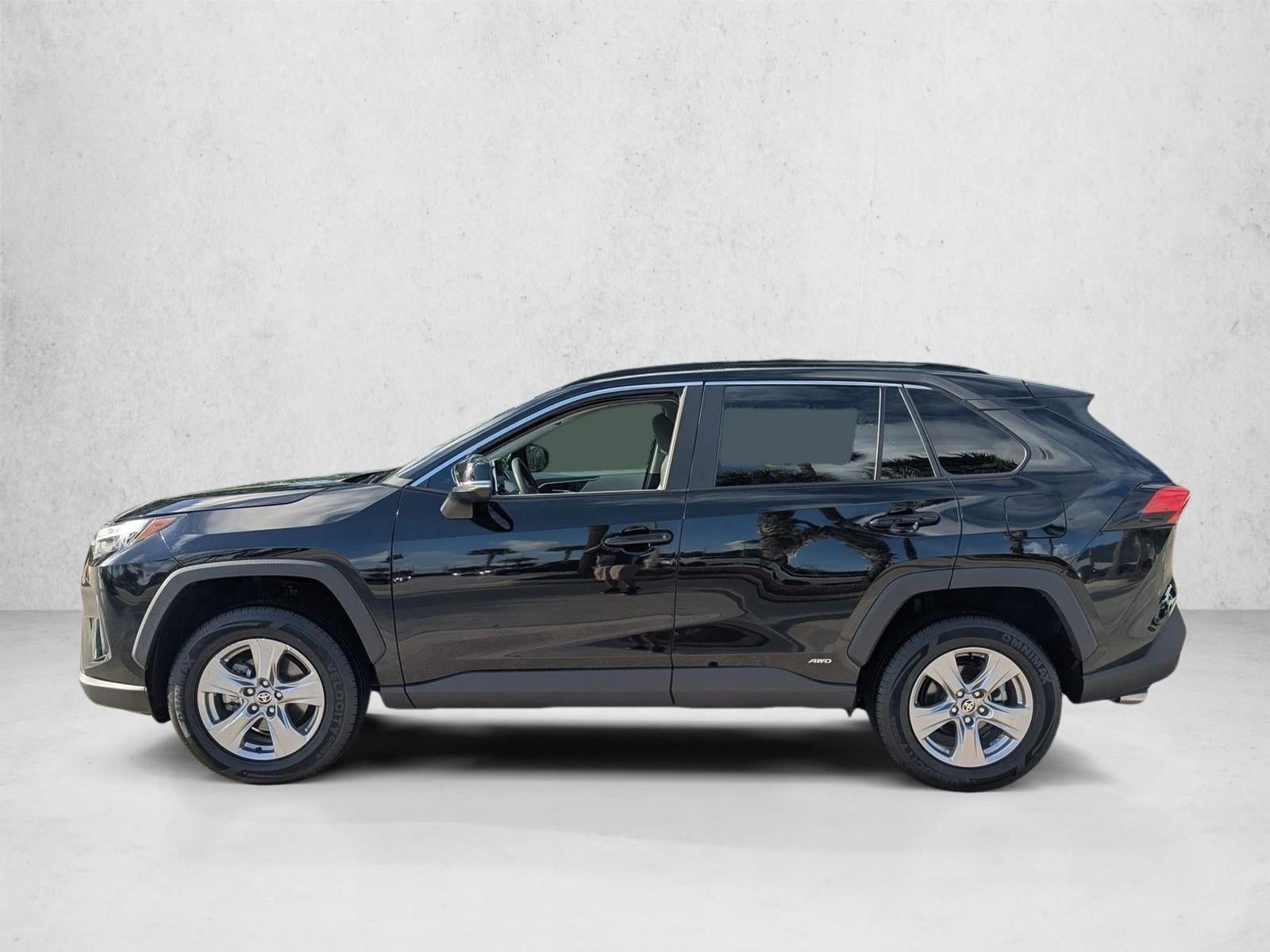 2023 Toyota RAV4 Hybrid XLE AWD (Natl)