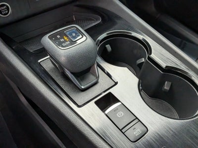 2021 Nissan Rogue FWD SV