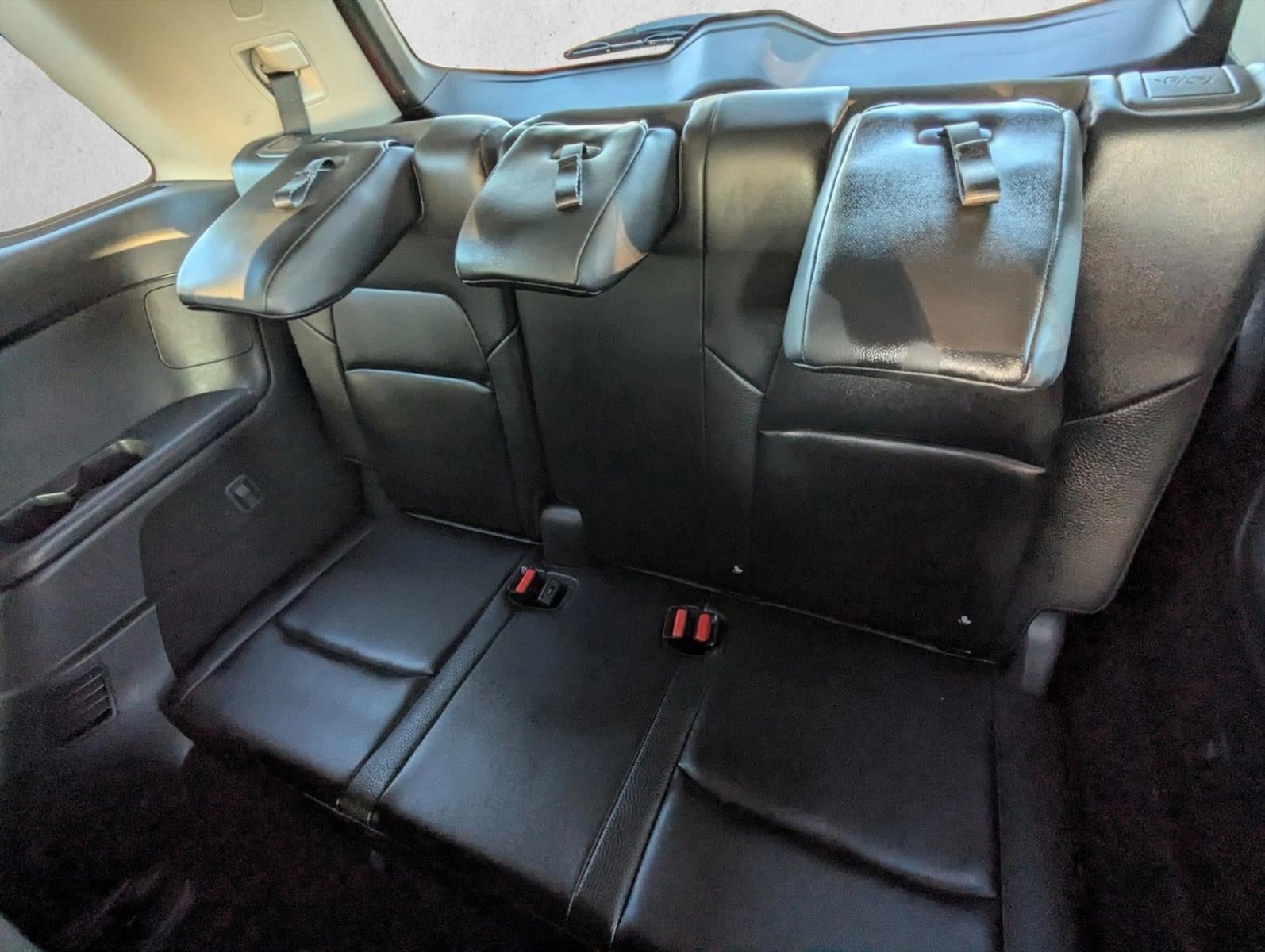 2024 Nissan Pathfinder SL 2WD