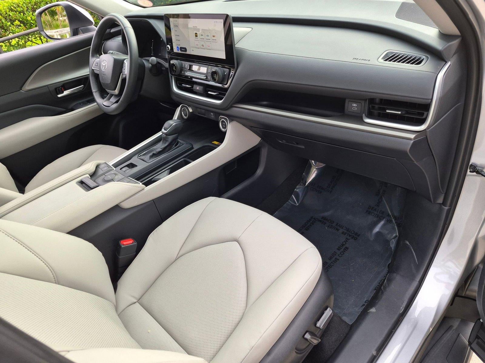 2025 Toyota Grand Highlander XLE FWD (Natl)