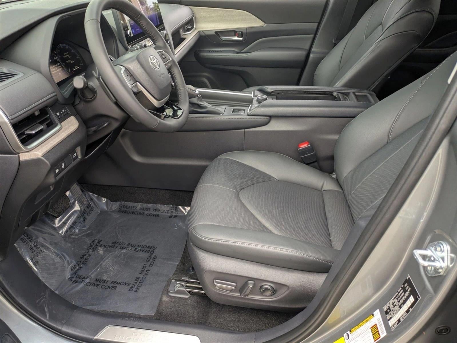 2025 Toyota Grand Highlander Platinum AWD (Natl)