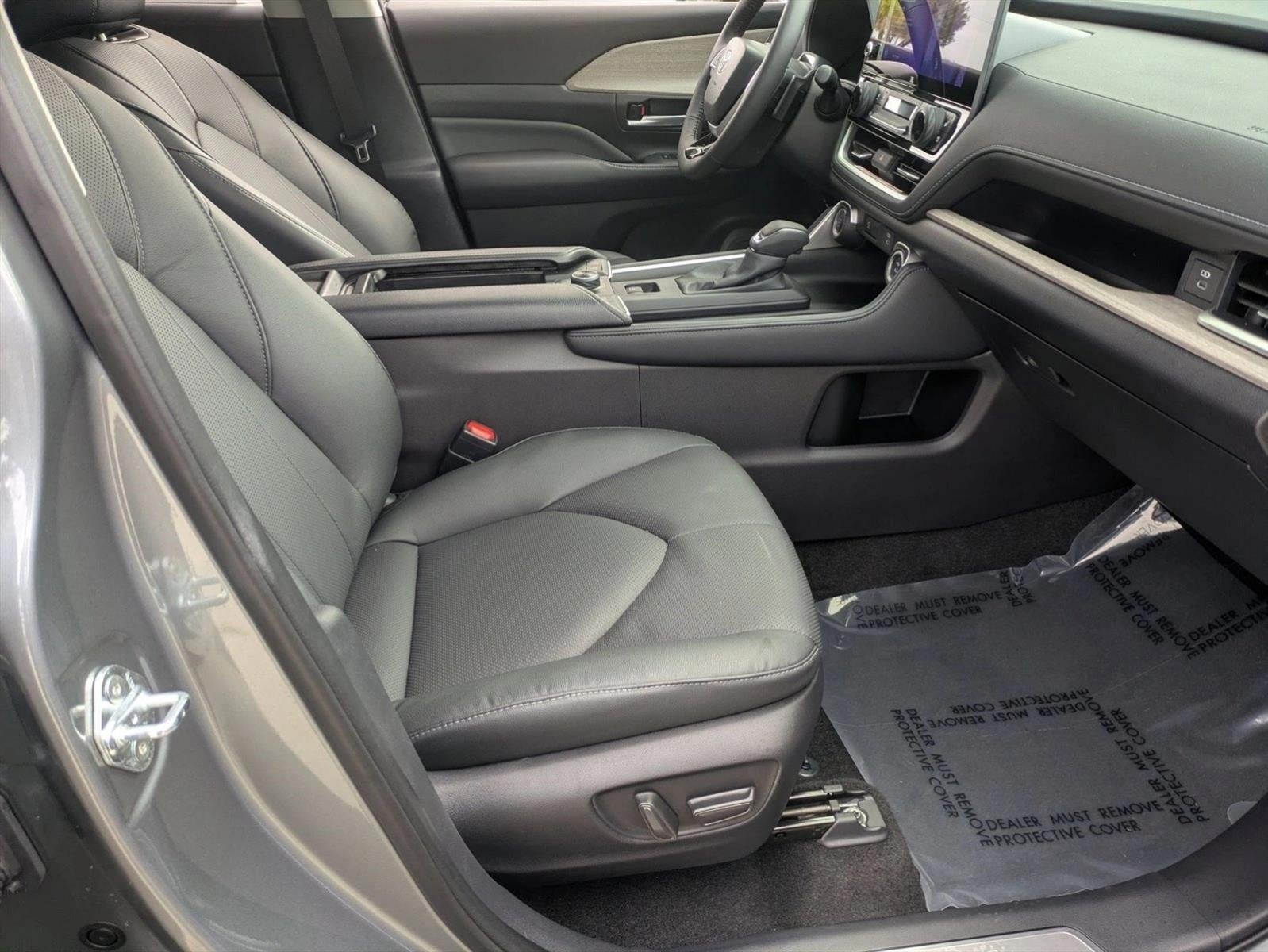 2025 Toyota Grand Highlander Platinum AWD (Natl)