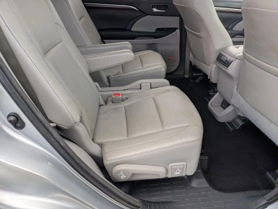 2016 Toyota Highlander Hybrid AWD 4dr Limited (SE)