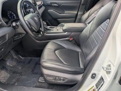 2021 Toyota Highlander Hybrid XLE FWD (Natl)