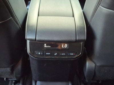 2024 Toyota Highlander XLE FWD (Natl)