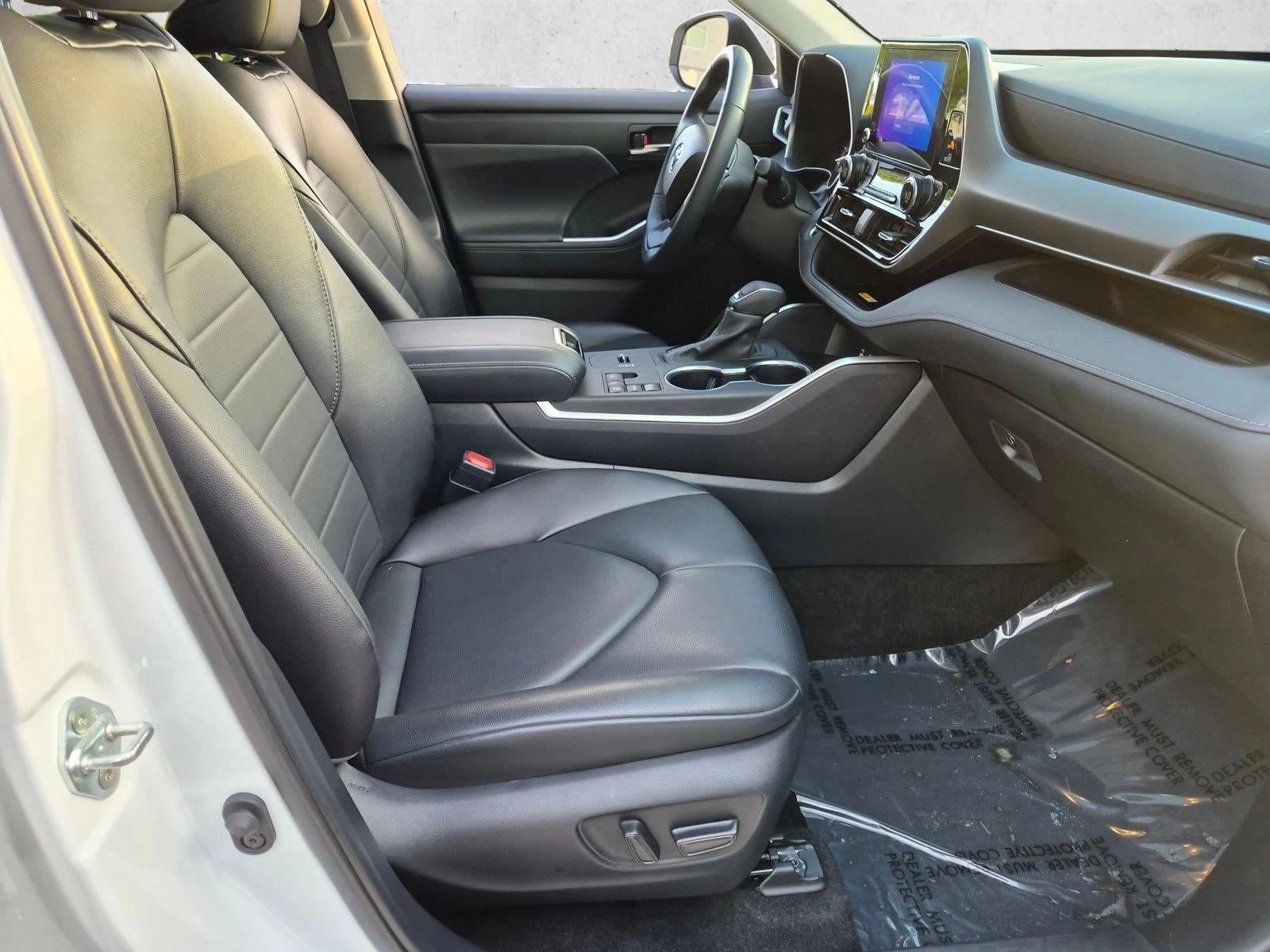 2024 Toyota Highlander XLE FWD (Natl)