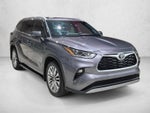 2024 Toyota Highlander Platinum FWD (Natl)