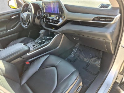 2023 Toyota Highlander XLE FWD (Natl)
