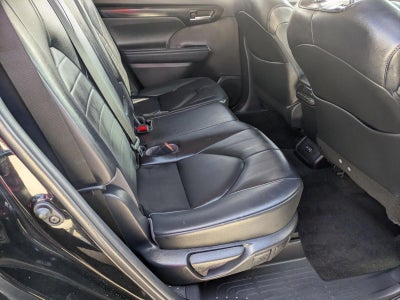 2023 Toyota Highlander XLE FWD (Natl)