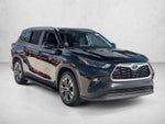 2023 Toyota Highlander XLE FWD (Natl)