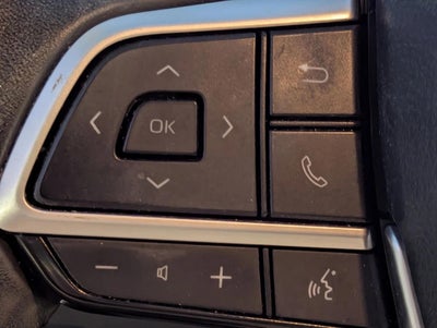 2023 Toyota Highlander LE FWD (GS)