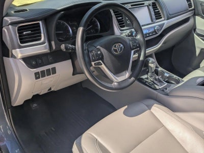 2018 Toyota Highlander XLE V6 FWD (Natl)