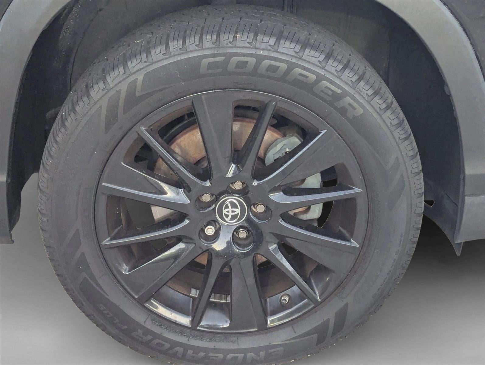 2019 Toyota Highlander SE V6 FWD (Natl)