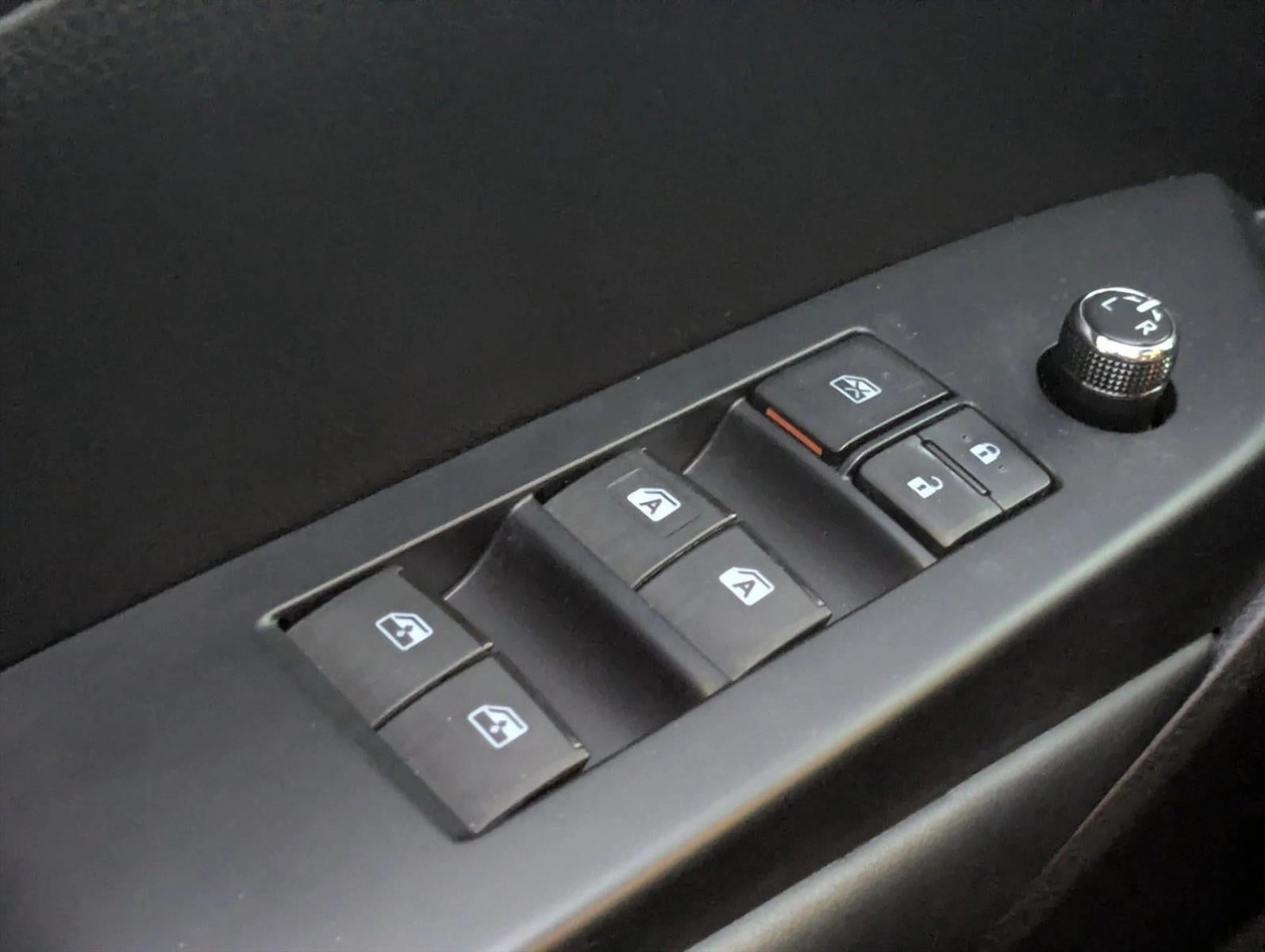 2019 Toyota Highlander SE V6 FWD (Natl)