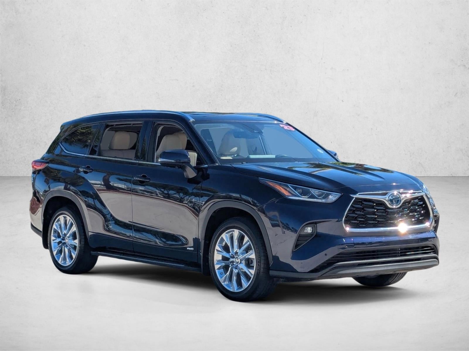 2023 Toyota Highlander Hybrid Limited AWD (Natl)