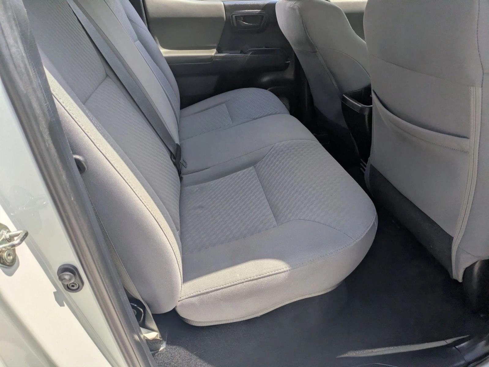 2020 Toyota Tacoma 2WD 2WD SR Double Cab 5' Bed I4 AT (GS)