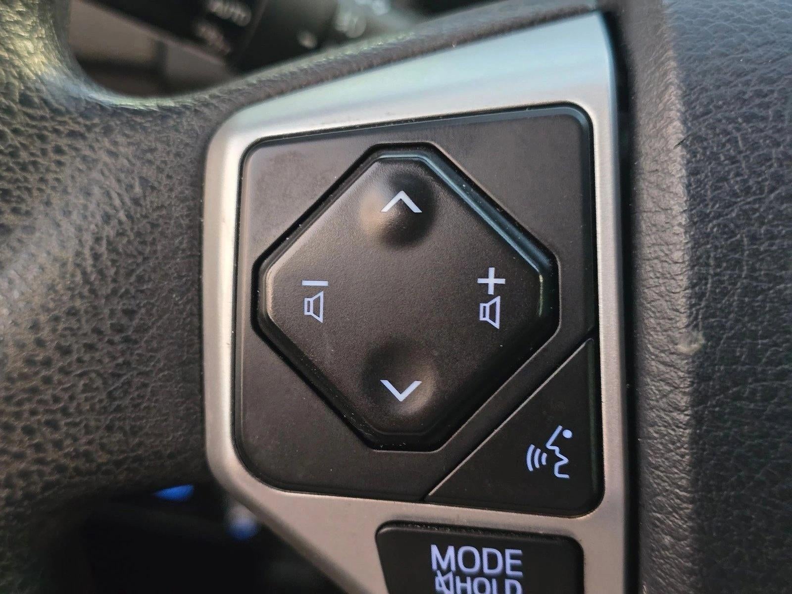 2019 Toyota Tundra 4WD 4WD SR5 CrewMax 5.5' Bed 5.7L FFV (SE)