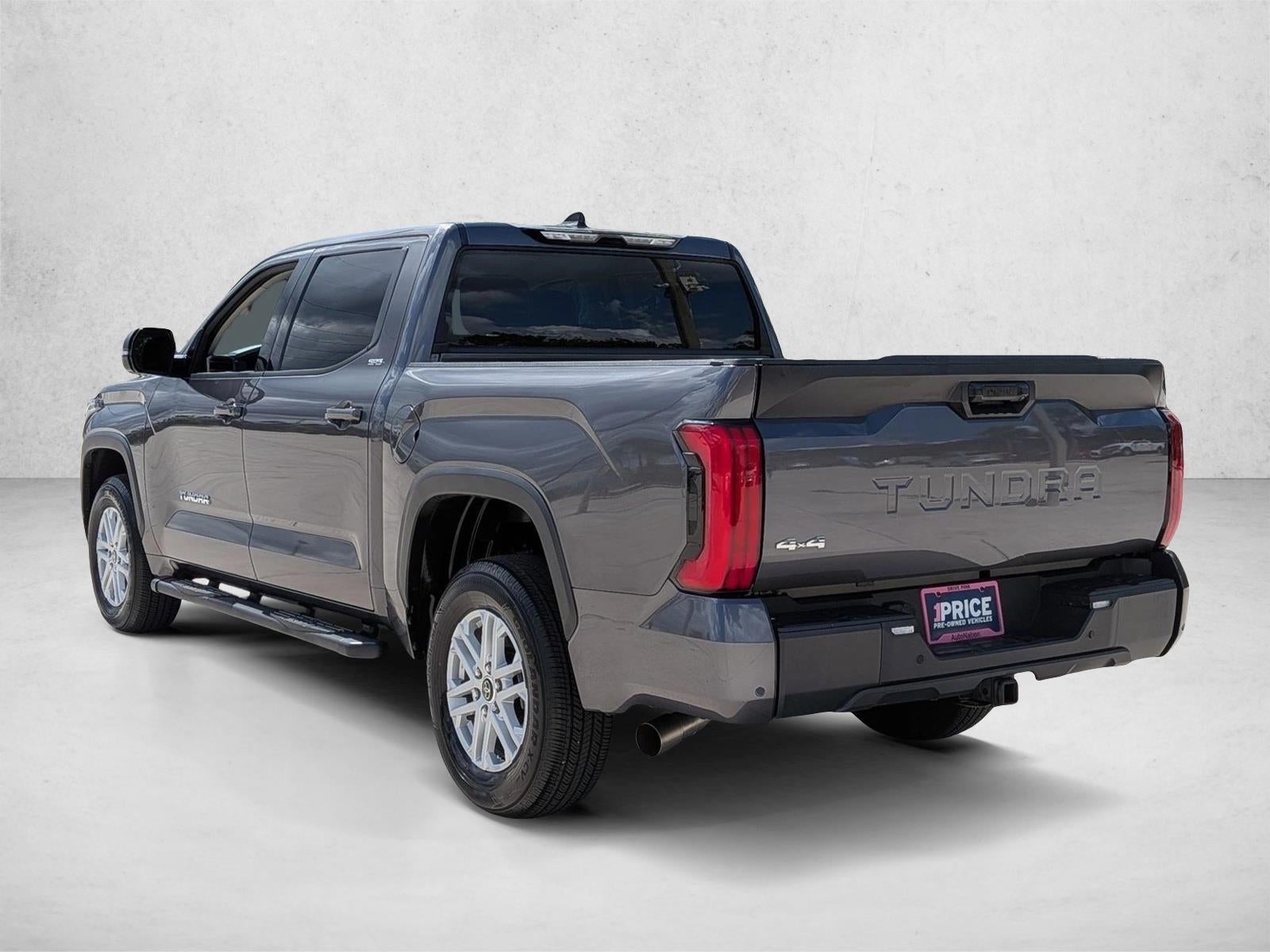 2023 Toyota Tundra 4WD 4WD SR5 CrewMax 5.5' Bed (SE)