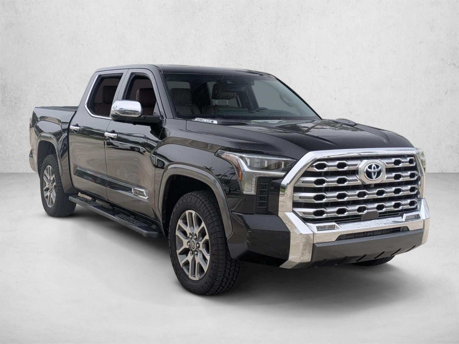 2022 Toyota Tundra 4WD 4WD 1794 Edition Hybrid CrewMax 5.5' Bed (Natl)