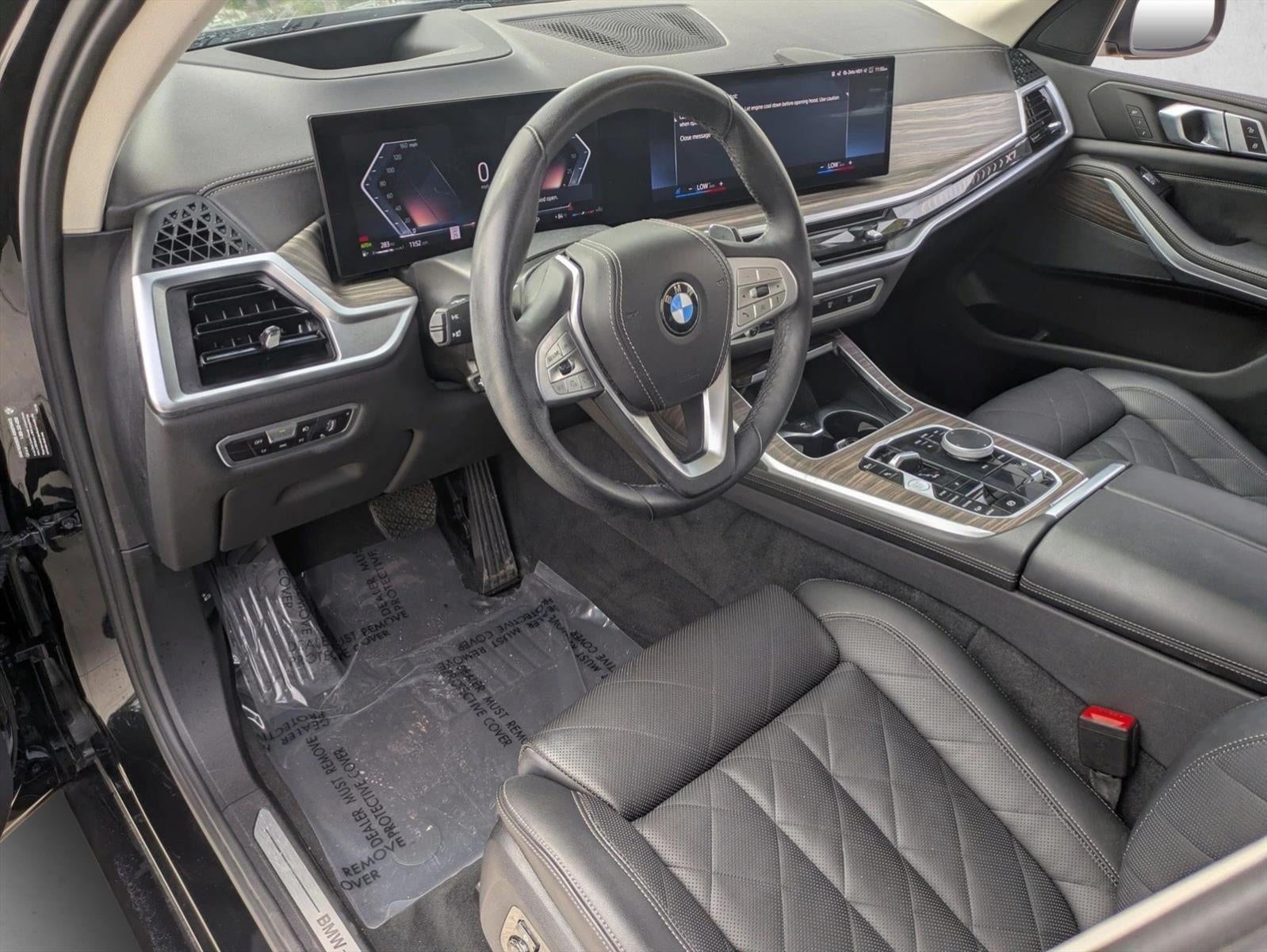 2023 BMW X7 xDrive40i Sports Activity Vehicle