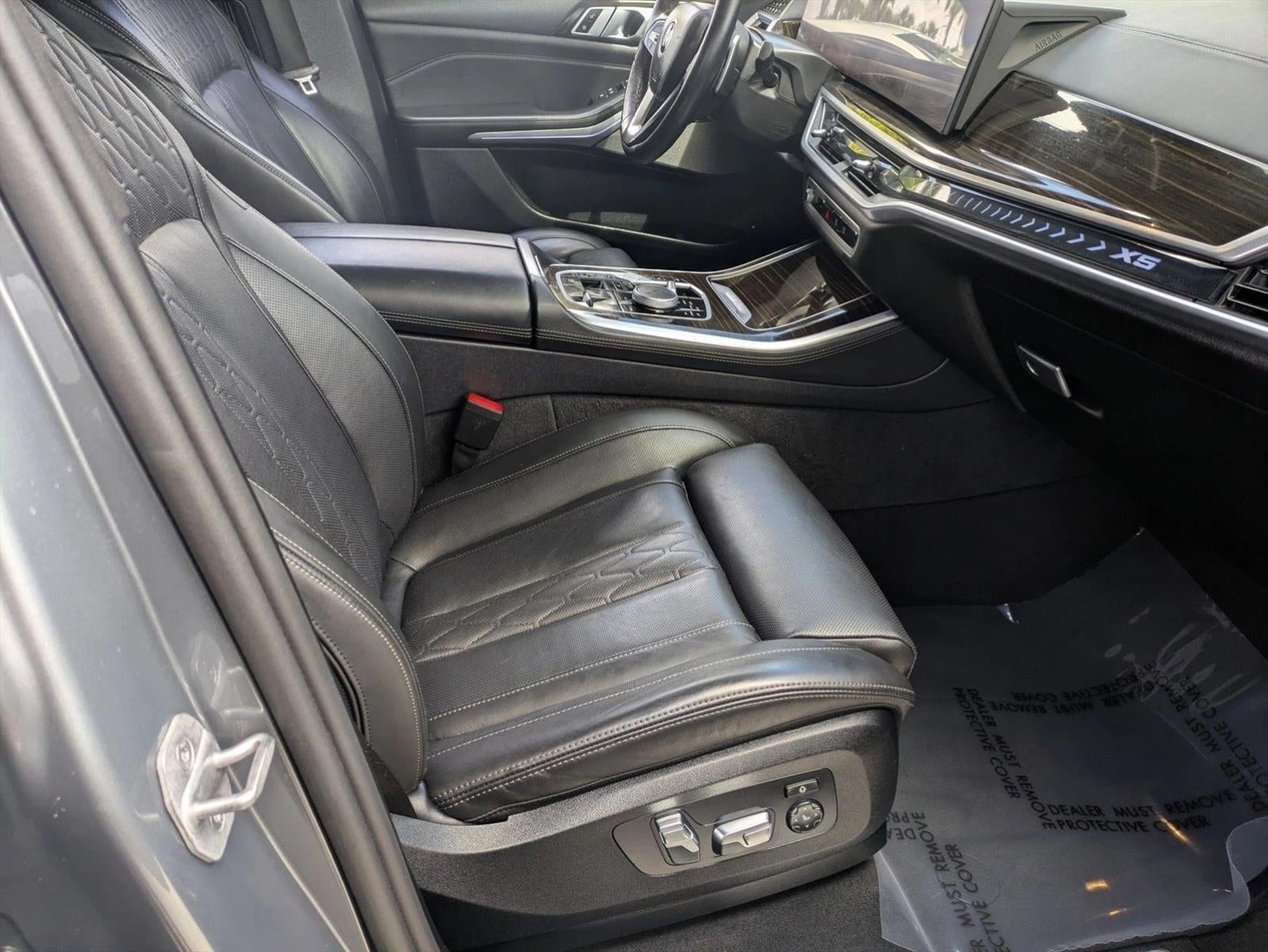 2025 BMW X5 xDrive50e Plug-In Hybrid