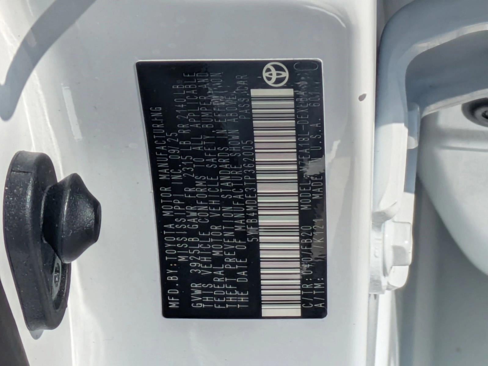 2026 Toyota Corolla LE CVT (Natl)