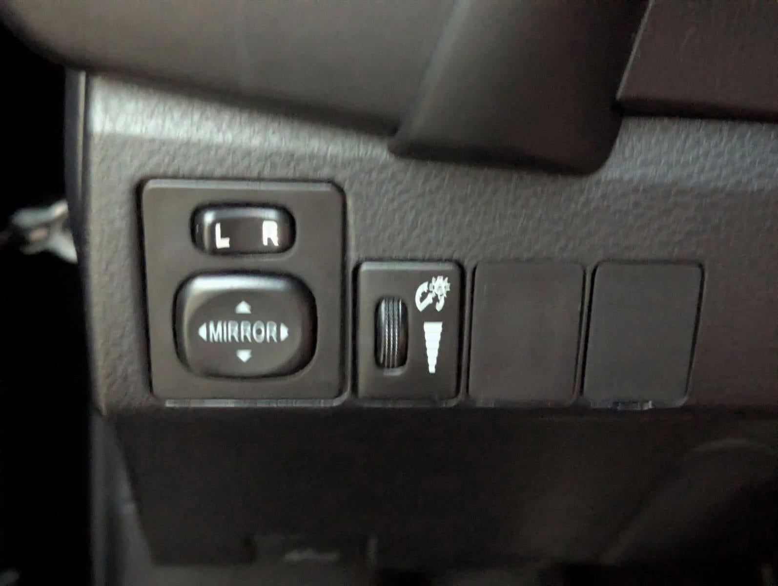 2017 Toyota Corolla LE CVT (Natl)