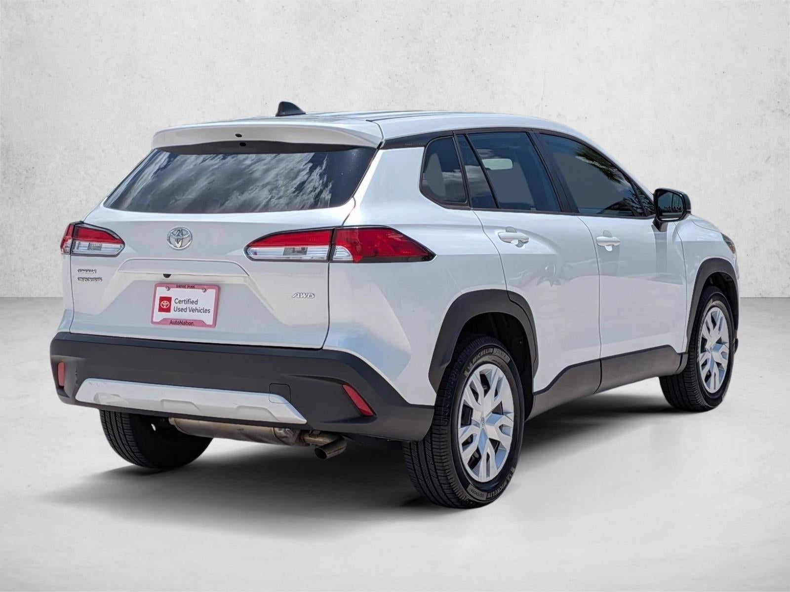 2022 Toyota Corolla Cross L 4WD (Natl)