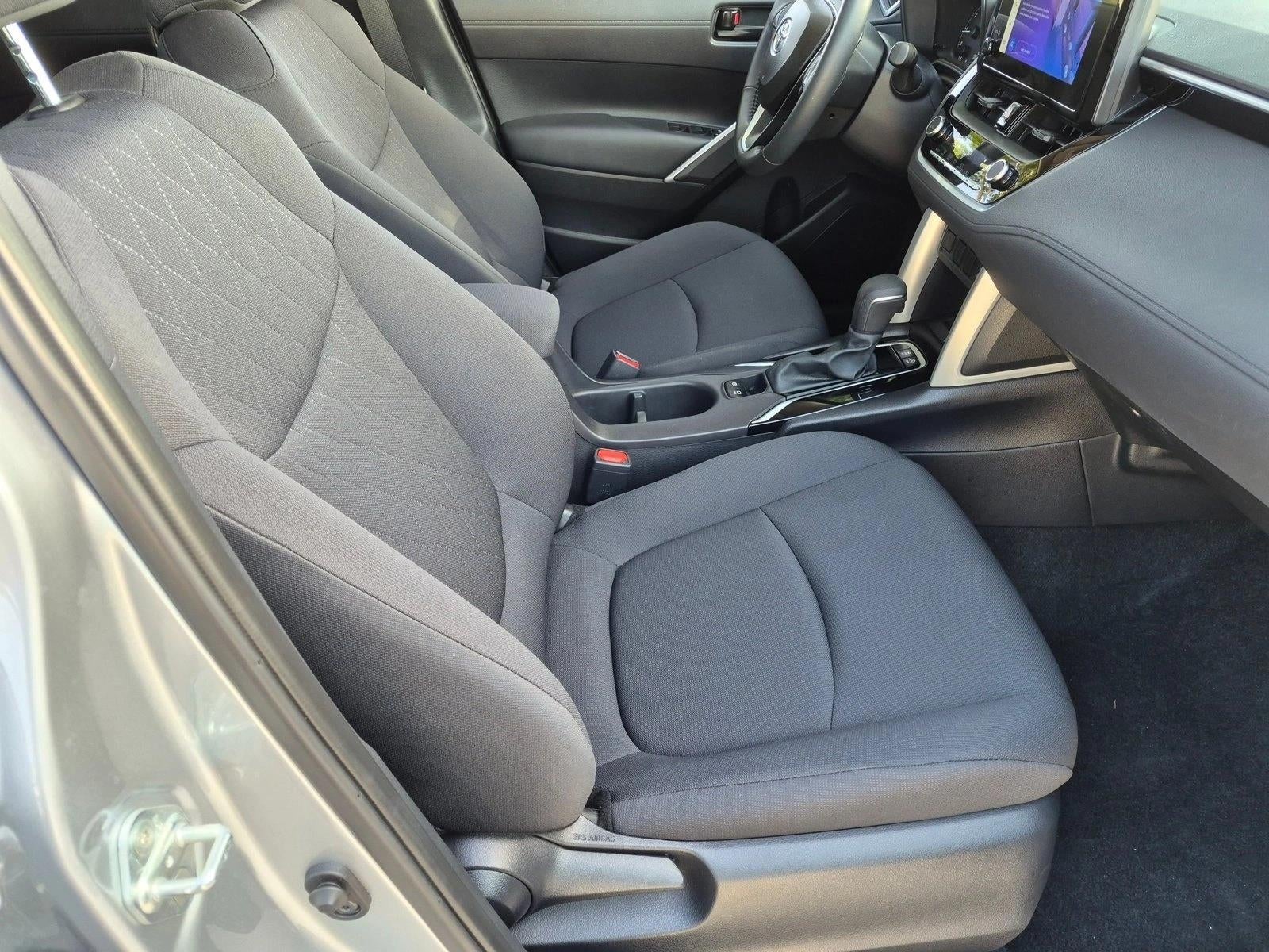 2024 Toyota Corolla Cross LE 2WD (Natl)