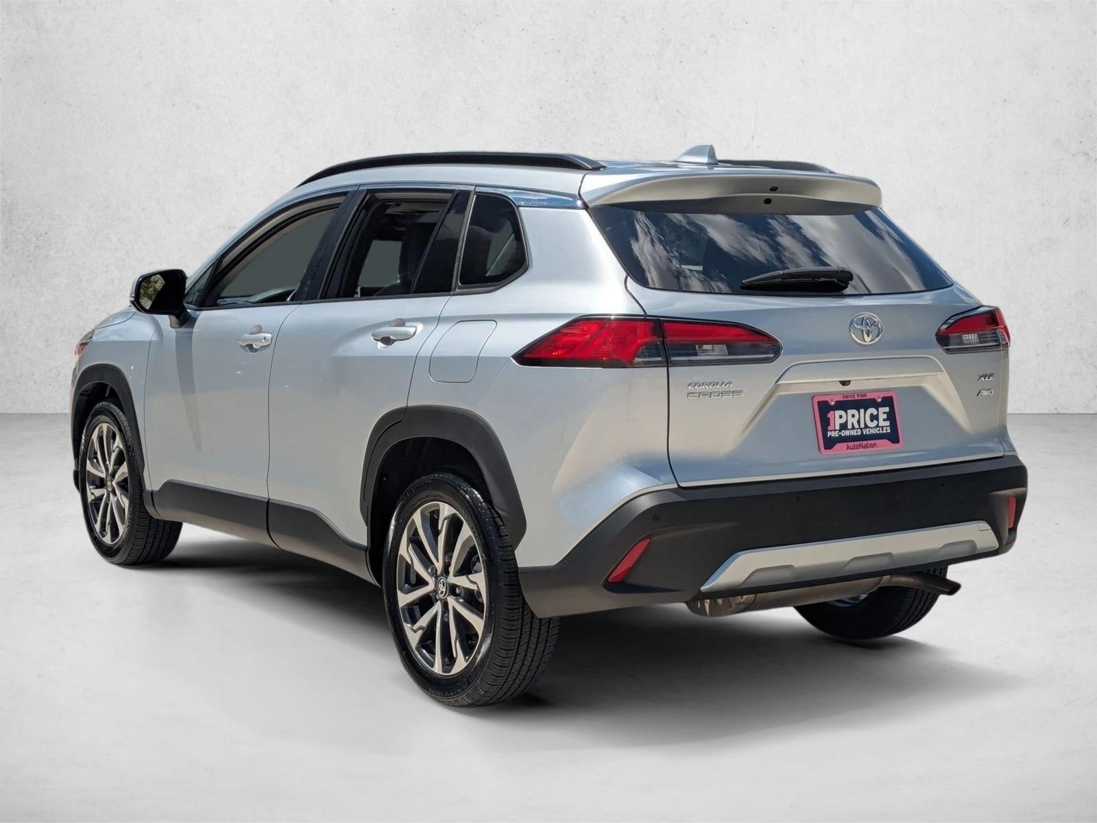 2023 Toyota Corolla Cross XLE 4WD (Natl)