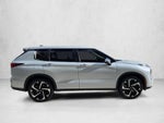 2022 Mitsubishi Outlander SE FWD